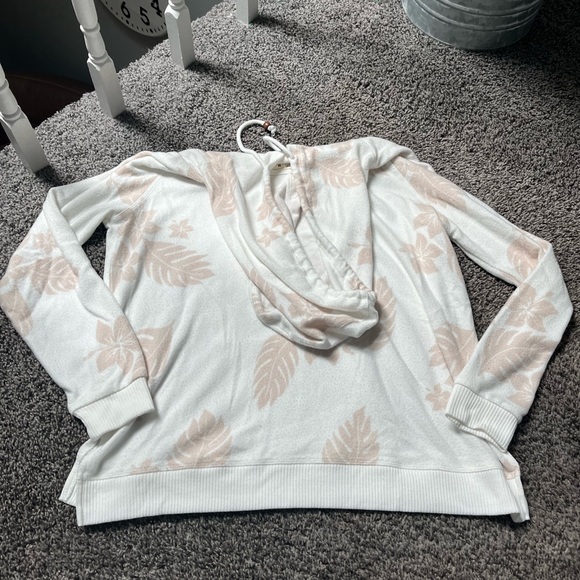 Ron Jon Surf Shop Women’s Hacci Aloha Print Pullover Size Med Super Soft - Picture 3 of 4